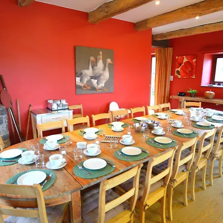 Holiday home Lovely Holiday Home In Mettet With Garden