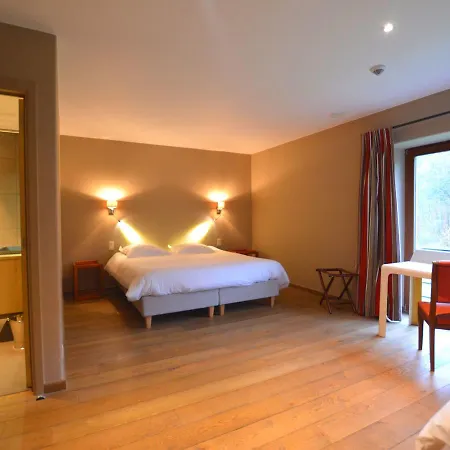 Lovely Holiday Home In Mettet With Garden * Stave