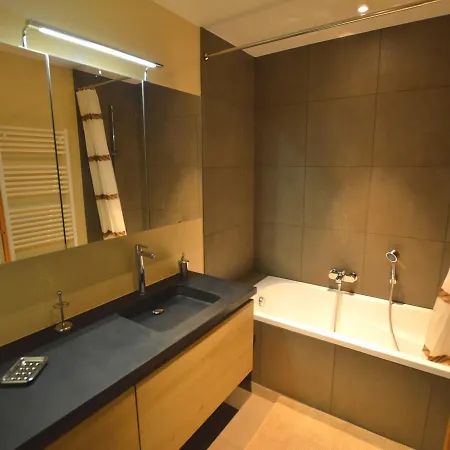 Lovely Holiday Home In Mettet With Garden Stave