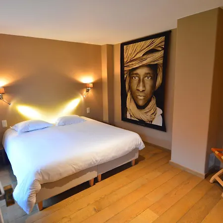 Lovely Holiday Home In Mettet With Garden Holiday home *